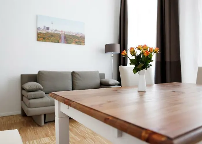Sc 03 By Rockchair Apartments L Superhost Status L 2 Bedrooms Boxspringbeds Balcony Elevator - Cozy Family & Business Flair Welcomes You!